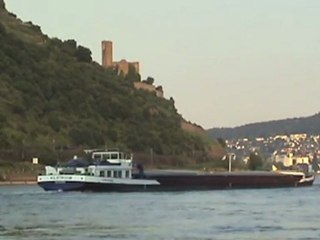 Rheinschiffe bei Assmannshausen Bingerbrück Bingen