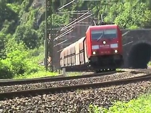 BR151, 2x BR152, 3x BR185, 2x BR143 Loreley Tunnel am Rhein