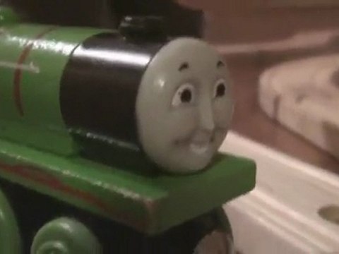 Thomas and Friends , Molly and the Crash Chapter 4