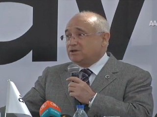 Anayasanın yenilenmesi lazım