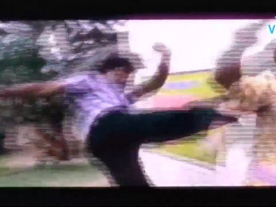 Chellakannu - Vignesh Fighting With Rowdies At Street