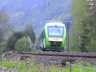 Dampflok 528106 in Nassau auf der Lahntalbahn und RTS ER20, BR612, Vectus Lint 41
