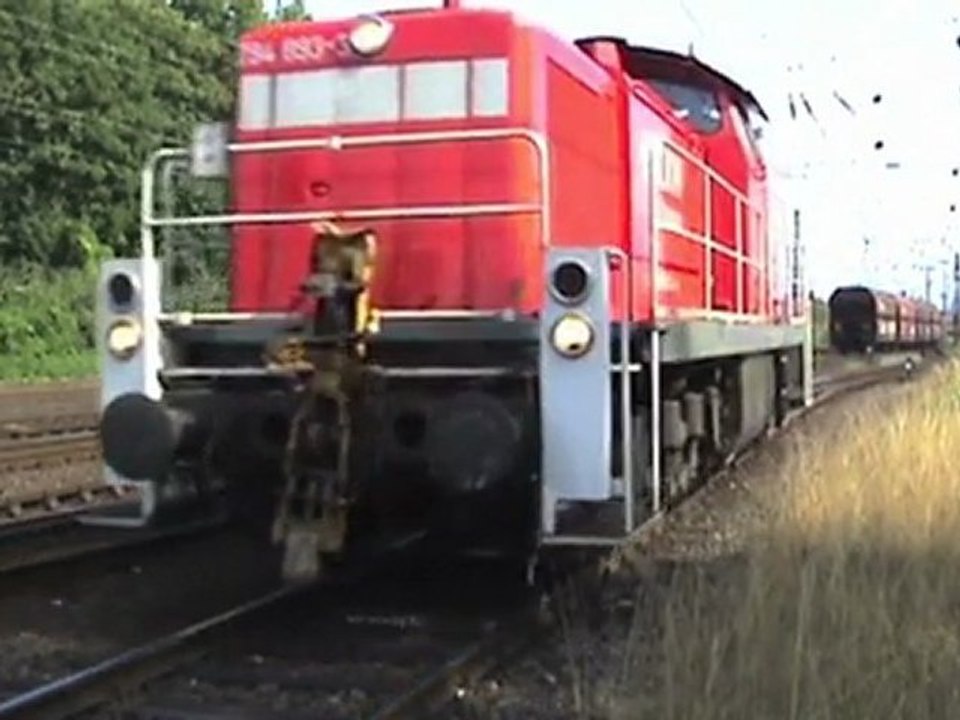 Viel eisenbahnverkehr auf dem rangierbahnhof köln eifeltor teil 02