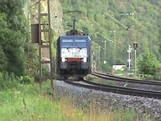 Tải video: Südlich der Loreley, MRCE BR189, BR151, BR152, BR145, 3x BR185, BR460, 2x BR429