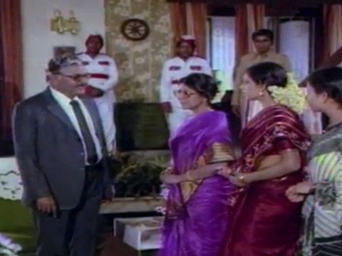 Ajeyudu - Gummadi Angry On Annapurnamma