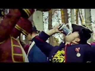 GrubSon & BRK jako Gruby Brzuch - Zacieszacz ft. BU (official video)