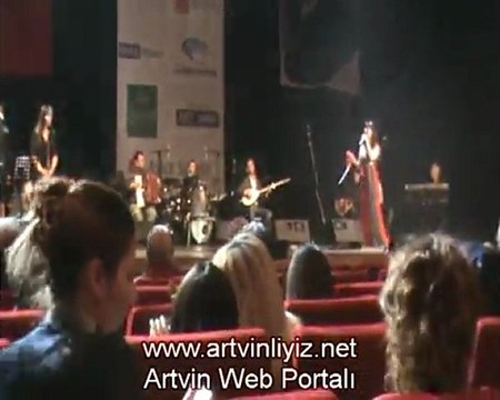 Hüsnüşen Yaşar-Çift Jandarma Geliyor / artvinliyiz.net