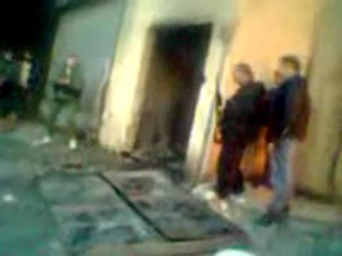 فري برس حمص قلعة الحصن تحرير المخفر من قبل عناصر الجيش الحر 12 3 2012