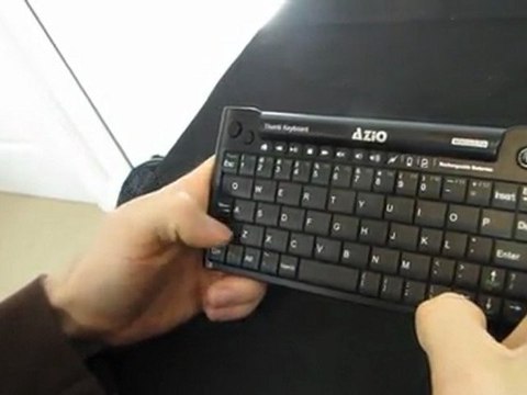 Azio K6178RT Mini Thumb Keyboard Unboxing & First Look Linus Tech Tips
