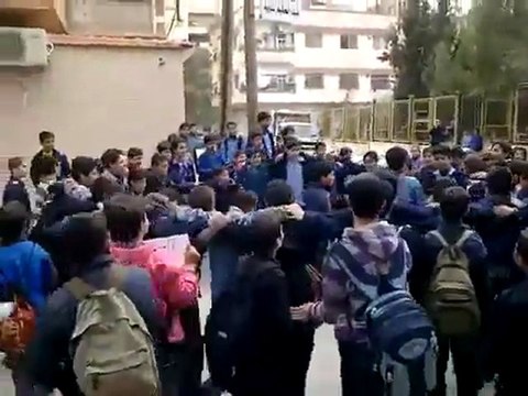 فري برس ريف دمشق الكسوة مظاهرة طلابية 12 3 2012