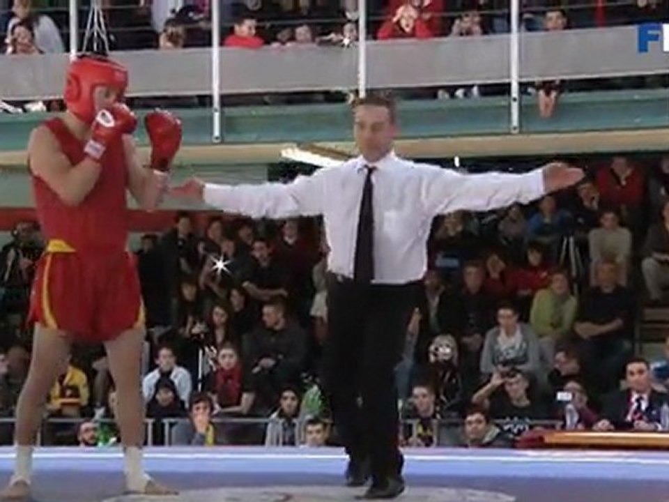 Championnat de France 2012 de Wushu Sanda / Finale -65 kg / Pierre Moua vs Thomas Nguyen
