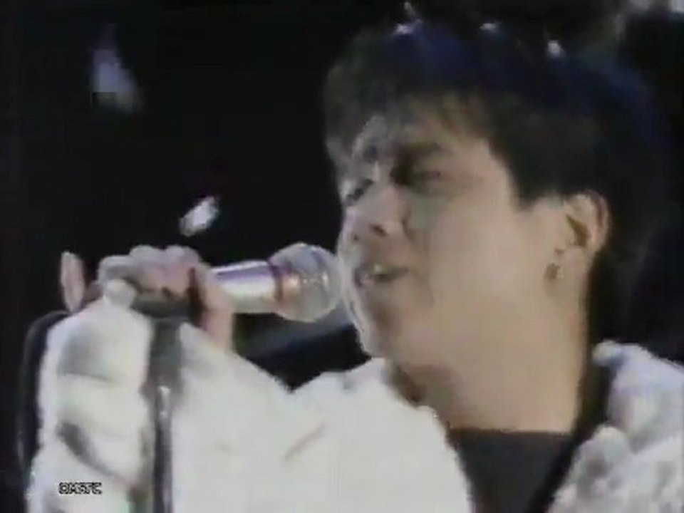 チェッカーズ 「NANA」 ＆　安全地帯 「Friend」