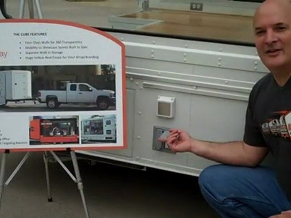 Advertising Display Cube Bulldog Mobile Billboards