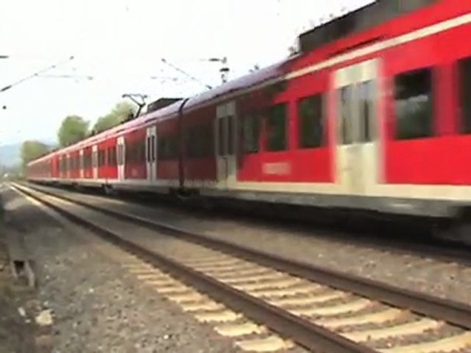 Südende Bahnhof Bad Honnef und zwei BR425