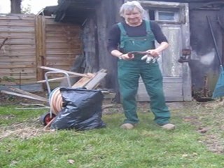 A2-B2 Hörverstehen Gartenarbeit und Gerät oder Werkzeug