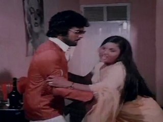 KELVIYUM NAANE BATHILUM NAANE - Aruna Suspecting Karthik