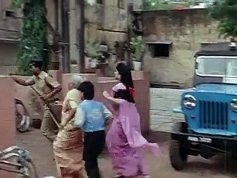 Rowdy Rani - Police Arrest jayasudha