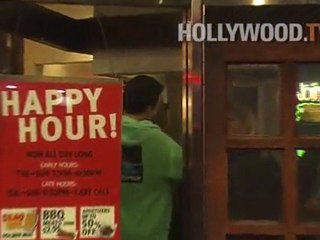 Lindsay Lohan dines at Gyu-Kaku