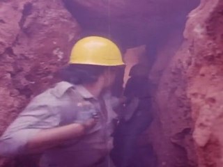 Sahara - Arun Finds Out Dead Body