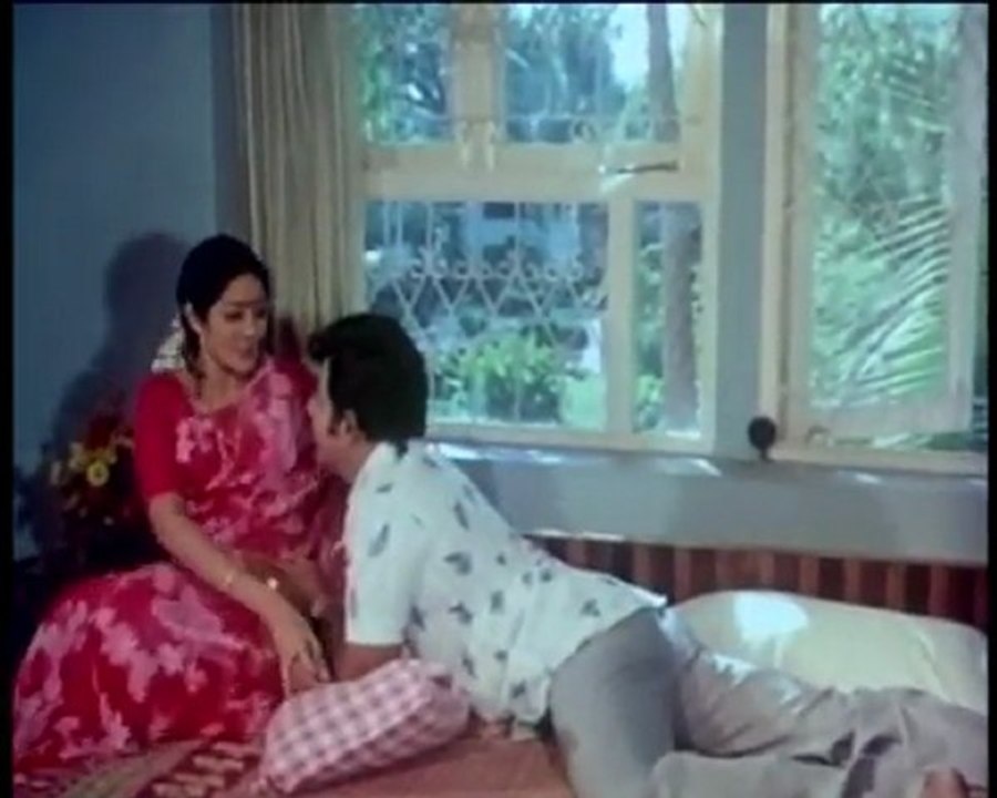 PAKALIL ORU IRAVU