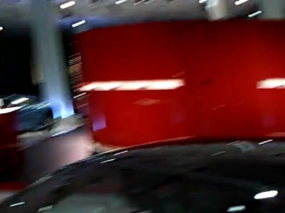 LA Auto Show 2008 - Ferrari 612 Scaglietti And Booth