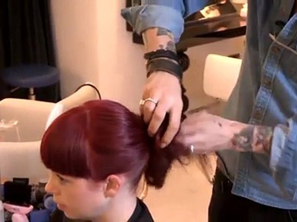 How To Do Easy Updos For Long Hair