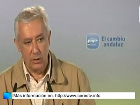 25-M / Arenas propone acabar con las duplicidades en la administración autonómica