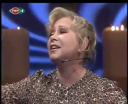 Bedia Akartürk - Niye Çattın Kaşlarını