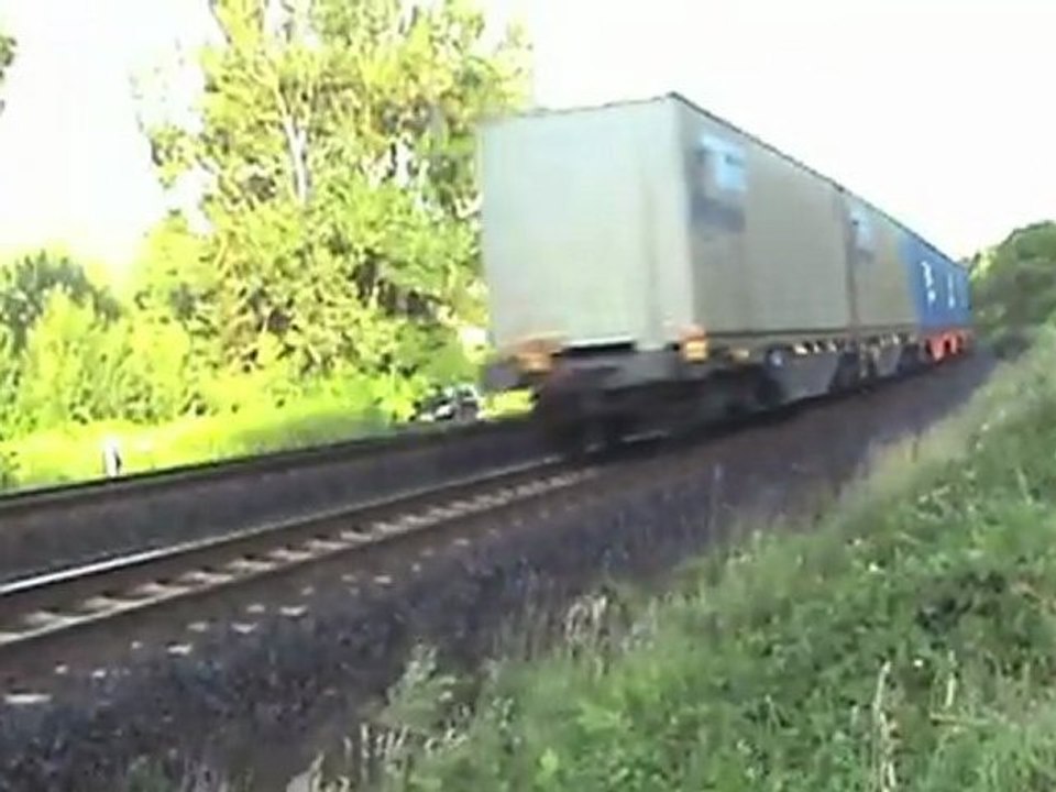 Eisenbahnen in Erpel an der ehemaligen Brücke von Remagen
