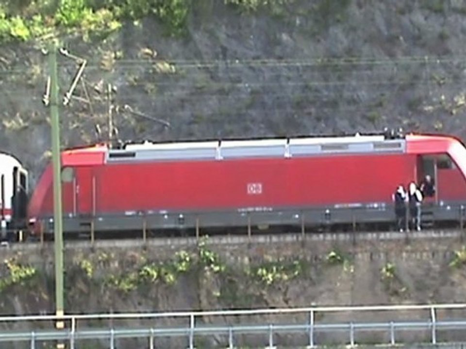 Nordportale Loreley Tunnel Umleiterverkehr rechte Rheinstrecke und Weichenstörung