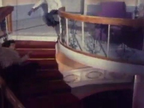 Iddaru Iddare - Sobhan Babu Fights With Krishnam Raju