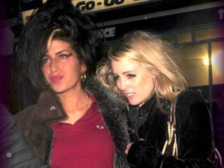 Amy Winehouse takes a break again