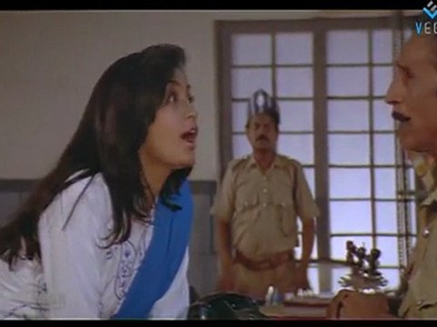 Gang Leader - Chiranjivi,Vijaya Shanthi And Satyanarayana COmedy In Jail