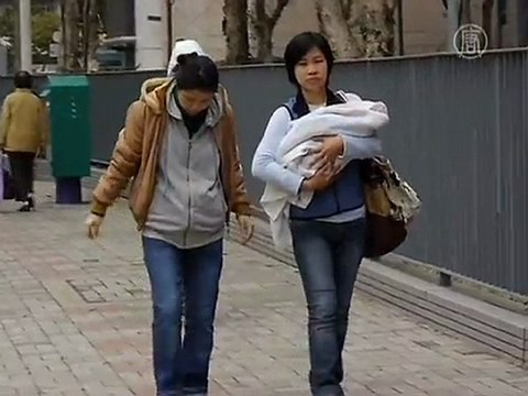 Hong Kong to Limit Birth Quota for Mainland Chinese Mothers