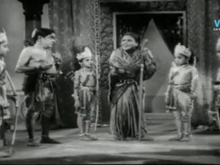 Sampoorana Ramayanam - Manthira Angry On Rama