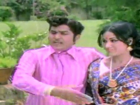 Vichitra Jeevitham - Vanisree Romance With Nageshwara Rao