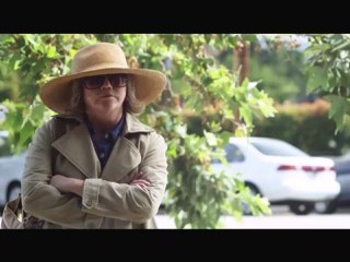 Première bande-annonce pour The Perfect Family