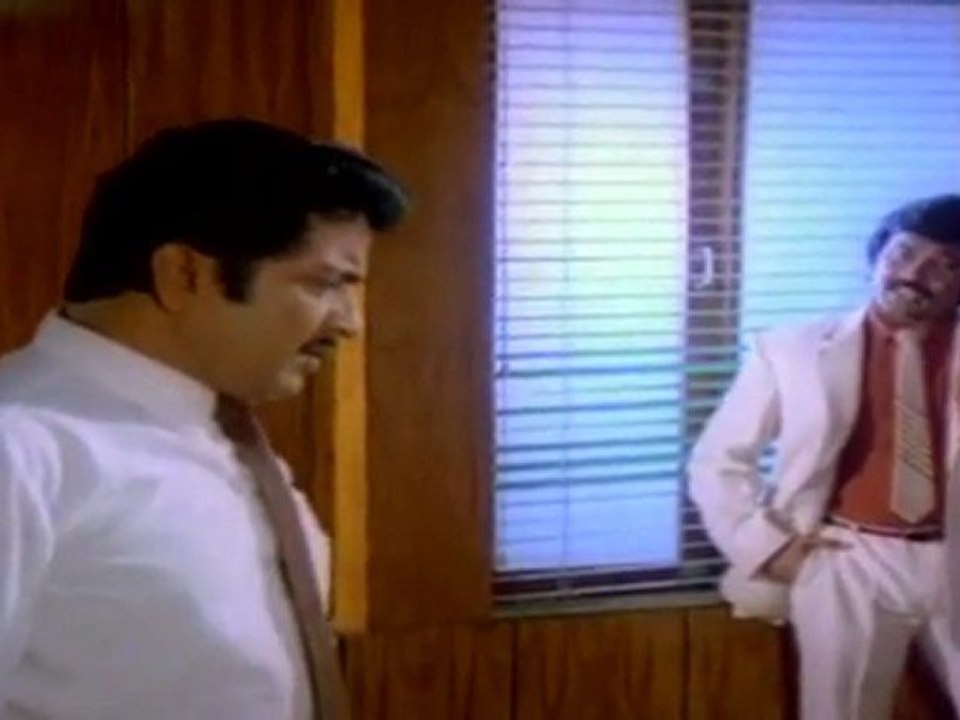 Chinna Kuyil Paaduthu -- Boss Advising Sivakumar