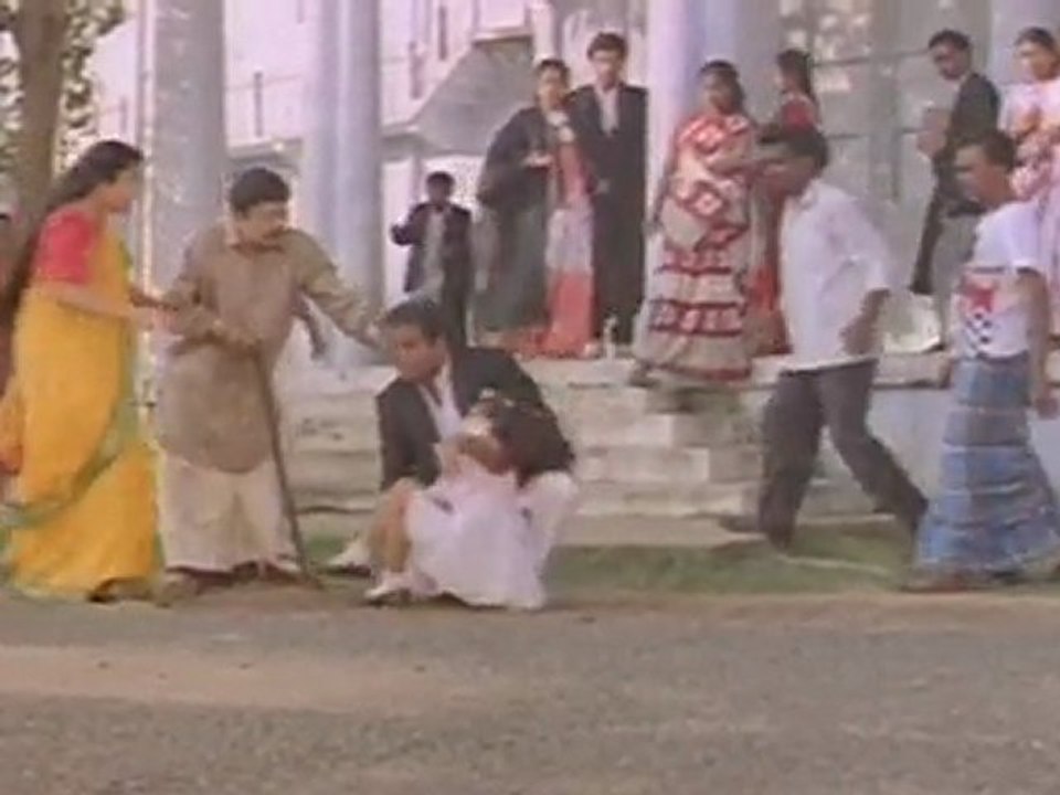 Chinna Kannamma - Judge Decides To Give Shamili To Suhasini