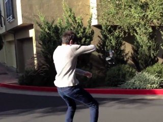 C-Loop - Camera Battery Grip  100mm 2.8L Swing Test