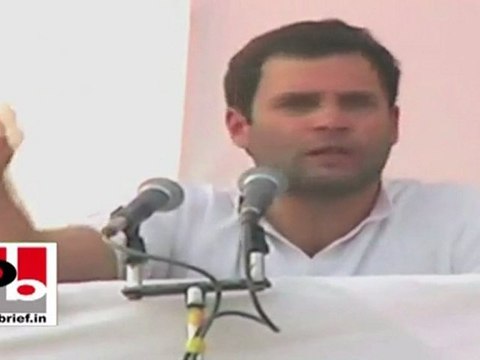 Rahul Gandhi in Moradabad talks about Mulayam Singh’s alliance with Kalyan Singh