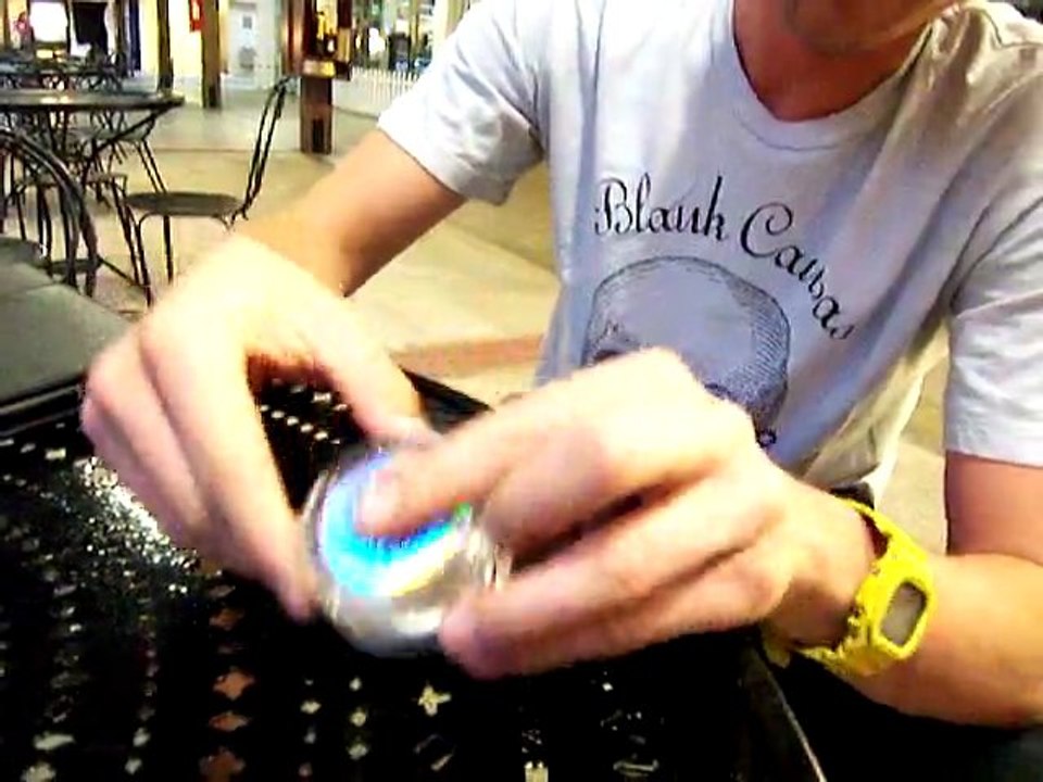 How To Change Yo Yo Strings 120112