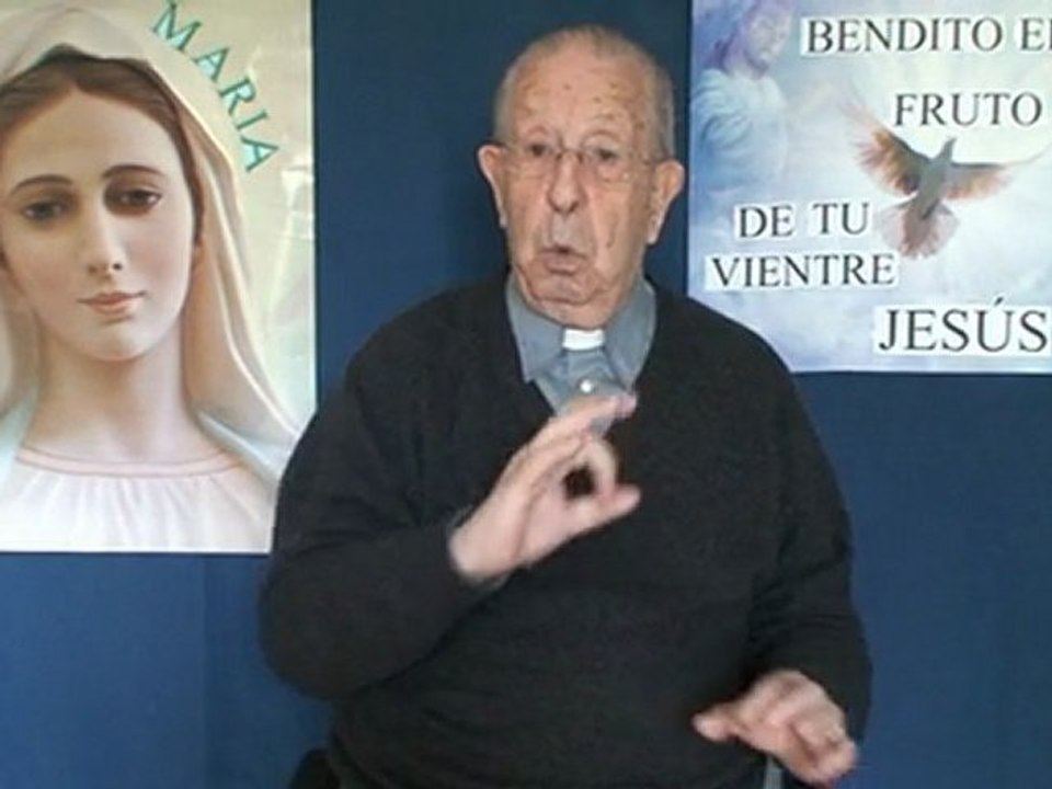Ave María. Bendito el fruto de tu vientre Jesús.