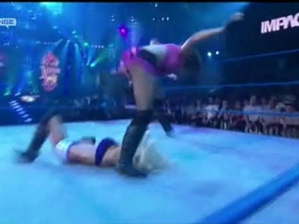 TNA Exclusive Angelina Love Vs Velvet Sky