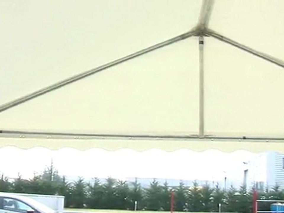 Installation d'une tente de réception tubulaire par LPTENT