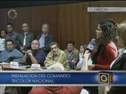 Capriles a reportera de VTV: Voltea pa que te enamores