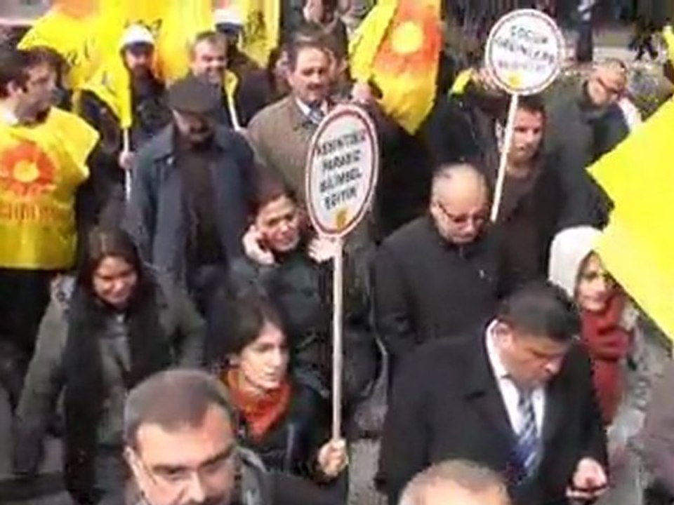 4+4+4'e karşı Ankara'da MEB'e yüründü