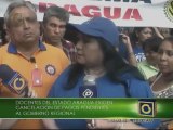 Maestros aragüeños protestaron en la gobernación para exigir pagos