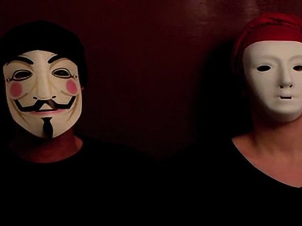 Looking for eric cantona, anonyme & indigné ont besoin de toi