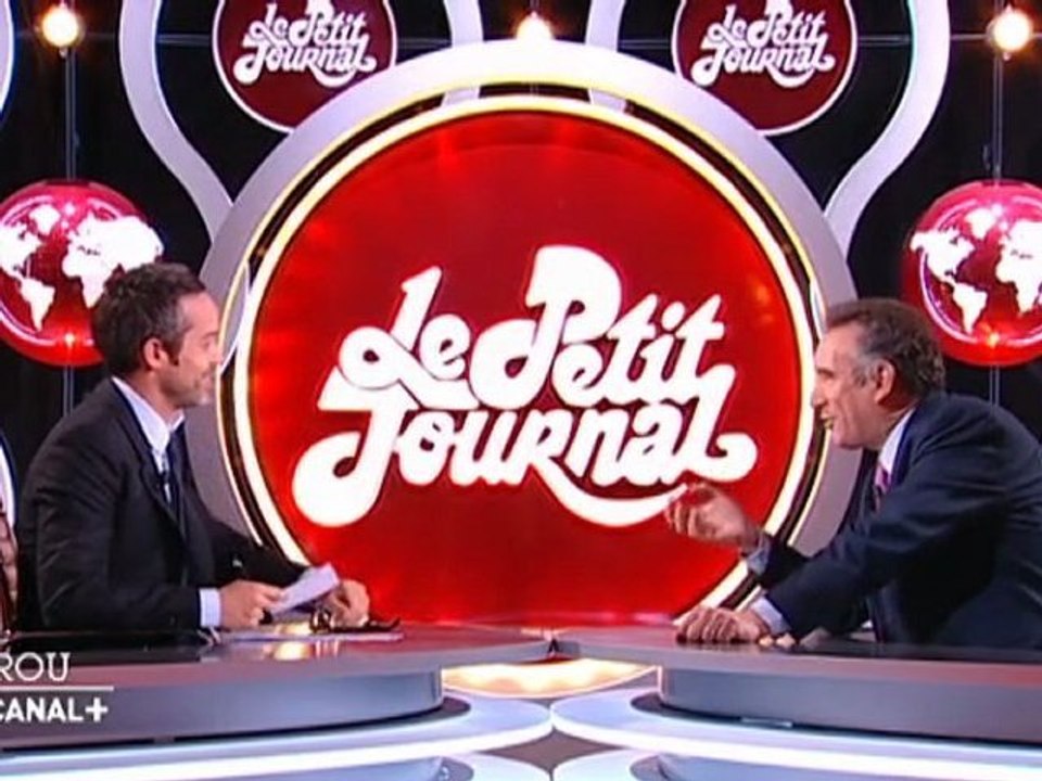 François Bayrou, invité du Petit Journal sur Canal+ - 150312